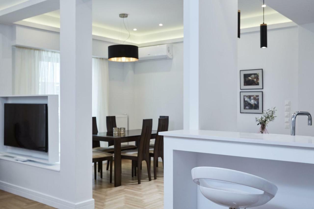 Luxurious Spacious Apt Next To Hilton Hotel Ateny Zewnętrze zdjęcie